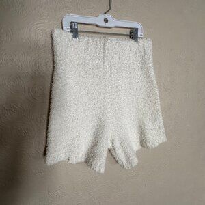 SKIMS Cream Teddy Shorts Size Medium